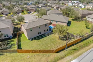 305 Crooked Pine Court, Conroe, TX 77304 - Photo 34