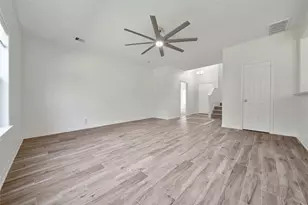 305 Crooked Pine Court, Conroe, TX 77304 - Photo 14