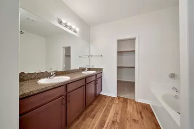 305 Crooked Pine Court, Conroe, TX 77304 - Photo 20