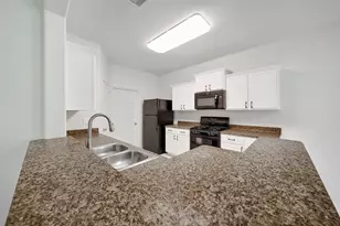 305 Crooked Pine Court, Conroe, TX 77304 - Photo 8
