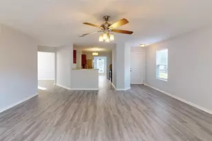 9877 Lace Flower Way, Conroe, TX 77385 - Photo 6