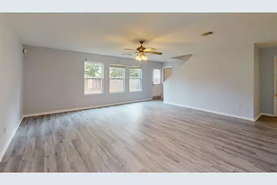 9877 Lace Flower Way, Conroe, TX 77385 - Photo 4