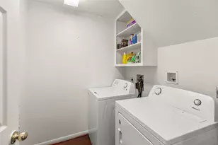 723 Avery Dr, Sugar Land, TX 77479 - Photo 8