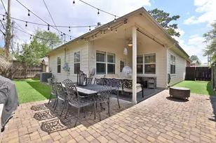 1610 Du Barry Ln, Houston, TX 77018 - Photo 14