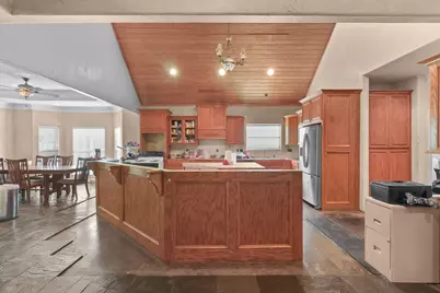 4515 Ridgewood Street, Beaumont, TX 77708 - Photo 10