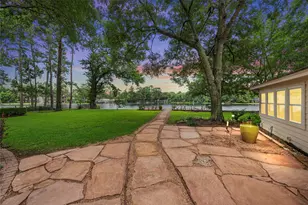 13135 Holston Hills Dr, Houston, TX 77069 - Photo 2