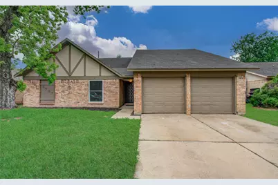5727 Longforest Drive, Houston, TX 77088 - Photo 4