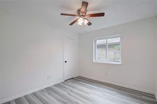 5727 Longforest Dr, Houston, TX 77088 - Photo 12