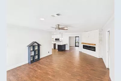 9770 Shepherd Drive, Beaumont, TX 77707 - Photo 8