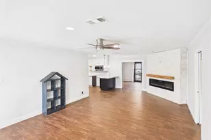 9770 Shepherd Dr, Beaumont, TX 77707 - Photo 8