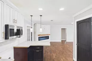 9770 Shepherd Dr, Beaumont, TX 77707 - Photo 14