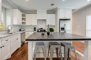 921 Kern St, Houston, TX 77009 - Photo 6