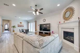 8827 Hbr Pnes Dr, Cypress, TX 77433 - Photo 18