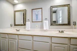 1015 Kanah Ln, Houston, TX 77090 - Photo 28