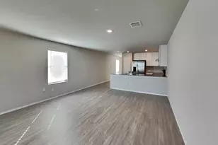 163 Pasadena Pl, New Braunfels, TX 78130 - Photo 4