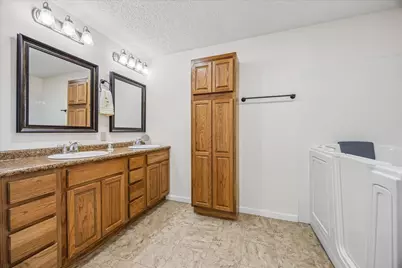 1601 Babylon Lane, Schulenburg, TX 78956 - Photo 22