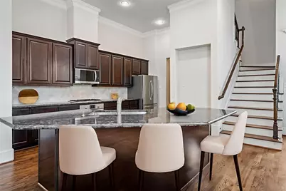 1035 E 28th Street, Houston, TX 77009 - Photo 4