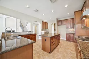 4303 Pensacola Oaks Ln, Sugar Land, TX 77479 - Photo 8