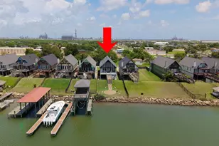 217 S Front St, Freeport, TX 77541 - Photo 4