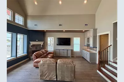 217 S Front Street, Freeport, TX 77541 - Photo 12