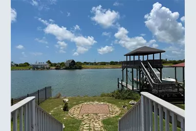 217 S Front Street, Freeport, TX 77541 - Photo 36