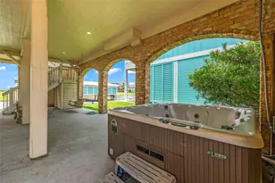 2001 Laguna Harbor Cove Blvd, Port Bolivar, TX 77650 - Photo 32