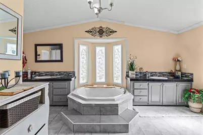 706 11th Street, San Leon, TX 77539 - Photo 8