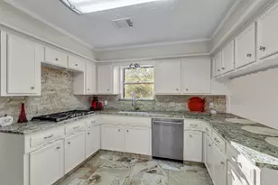 603 St Andrews Rd, Kingwood, TX 77339 - Photo 8