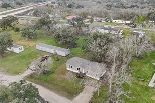 115 Country Oaks St, Brazoria, TX 77422 - Photo 34