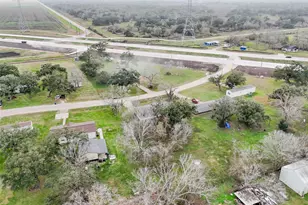 115 Country Oaks St, Brazoria, TX 77422 - Photo 36