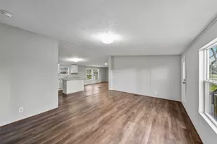 115 Country Oaks St, Brazoria, TX 77422 - Photo 6