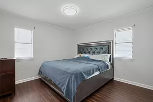 210 Sampan Dr, Galveston, TX 77554 - Photo 16