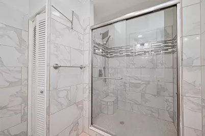 210 Sampan Drive, Galveston, TX 77554 - Photo 18