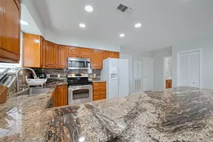 210 Sampan Dr, Galveston, TX 77554 - Photo 12