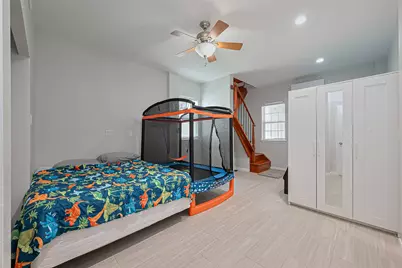 210 Sampan Drive, Galveston, TX 77554 - Photo 26