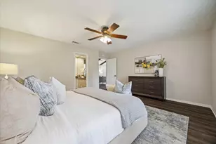2739 Field Line Dr, Sugar Land, TX 77479 - Photo 30