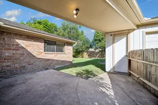 2739 Field Line Dr, Sugar Land, TX 77479 - Photo 42
