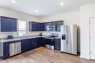 301 Wonderful Life Way, Jarrell, TX 76537 - Photo 4