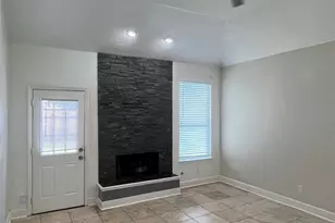 2402 Raintree Village Dr, Katy, TX 77449 - Photo 6