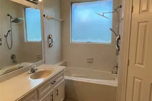2402 Raintree Village Dr, Katy, TX 77449 - Photo 12