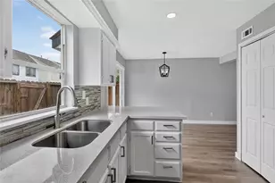 1221 Cedar Post Ln, Houston, TX 77055 - Photo 6
