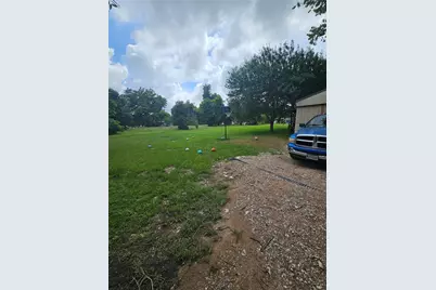 405 Velasco Street, Brazoria, TX 77422 - Photo 4
