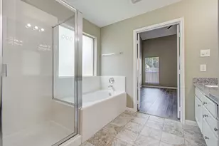 9611 Babbling Spring Ct, Tomball, TX 77375 - Photo 32