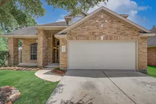 9611 Babbling Spring Ct, Tomball, TX 77375 - Photo 2