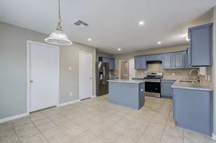 9611 Babbling Spring Ct, Tomball, TX 77375 - Photo 18