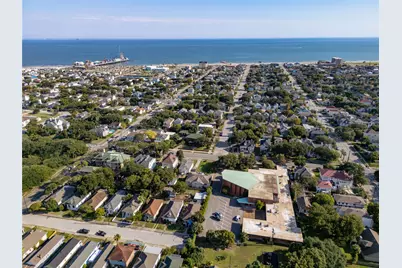 1507 J H Clouser Street, Galveston, TX 77550 - Photo 6