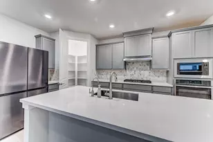 9522 Rialto Creek Dr, Cypress, TX 77433 - Photo 10