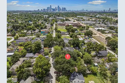 4705 Siegel Street, Houston, TX 77009 - Photo 2