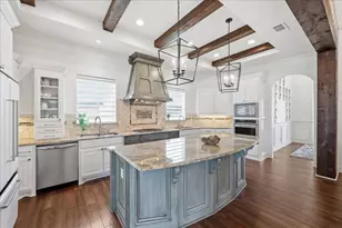 7716 Pond Circle, Beaumont, TX 77707 - Photo 10