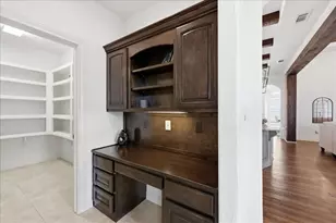 7716 Pond Circle, Beaumont, TX 77707 - Photo 20